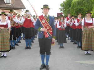 Frühschoppen zum 1. Mai in Wallmersdorf