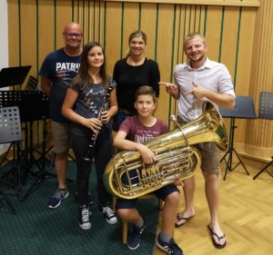Zwei neue Gesichter in unserer Kapelle